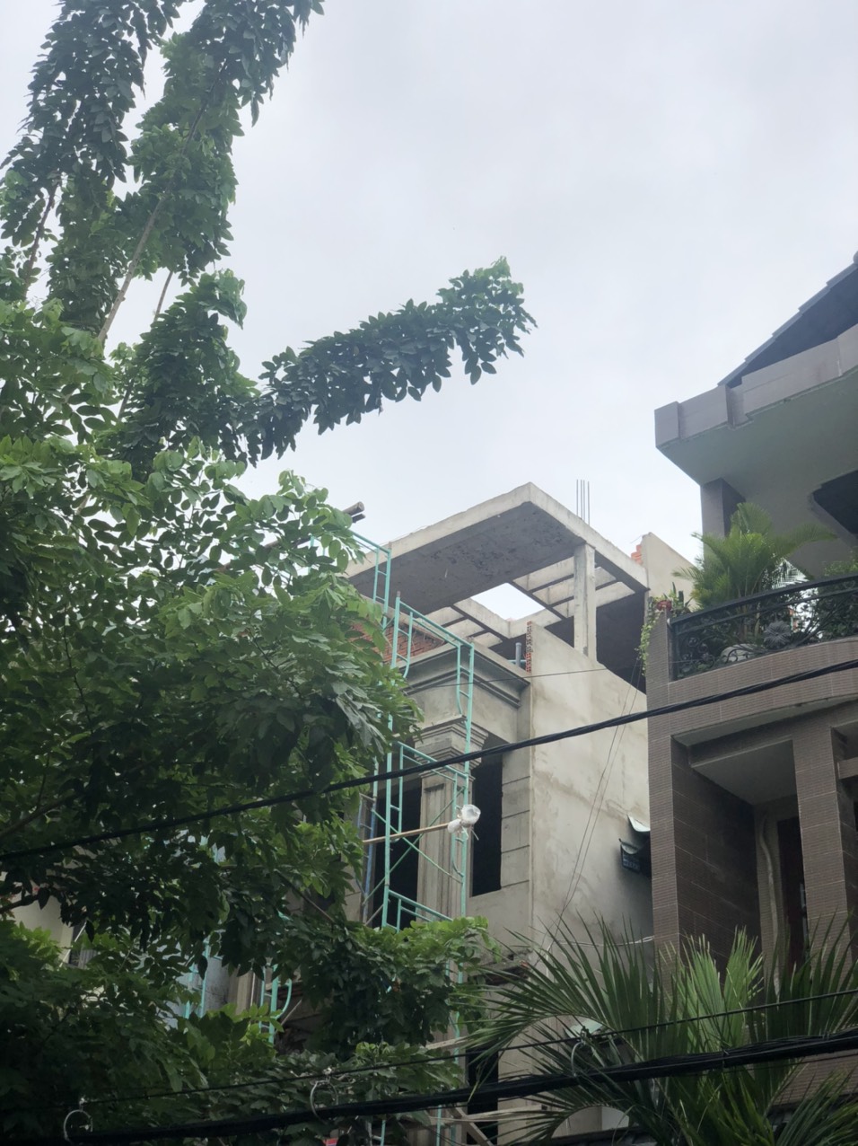 NHÀ PHỐ TÂN CỔ ĐIỂN QUẬN TÂN PHÚ -TPHCM