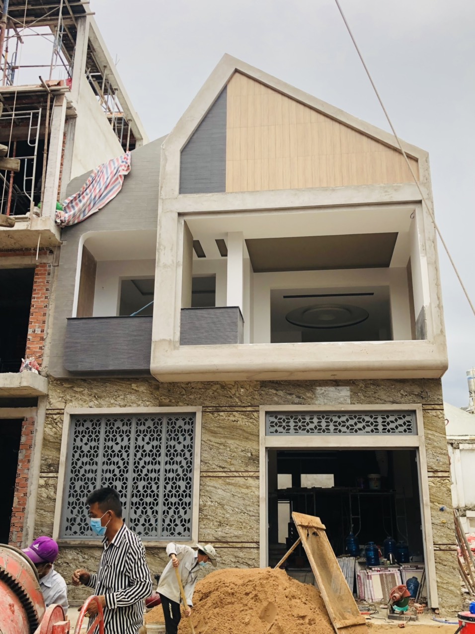 BIỆT THỰ QUẬN TÂN PHÚ